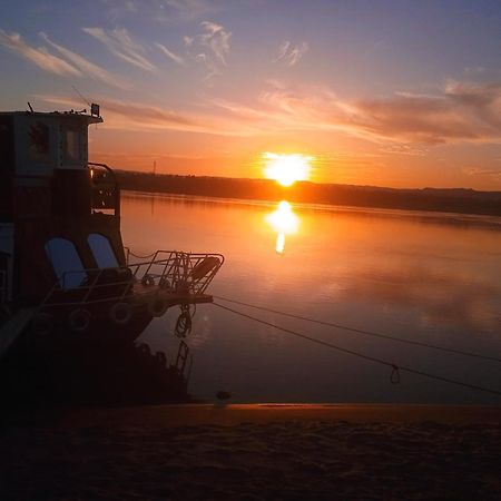 Houseboat Hotel And Nile Cruises Zainoba Assuan Exterior foto