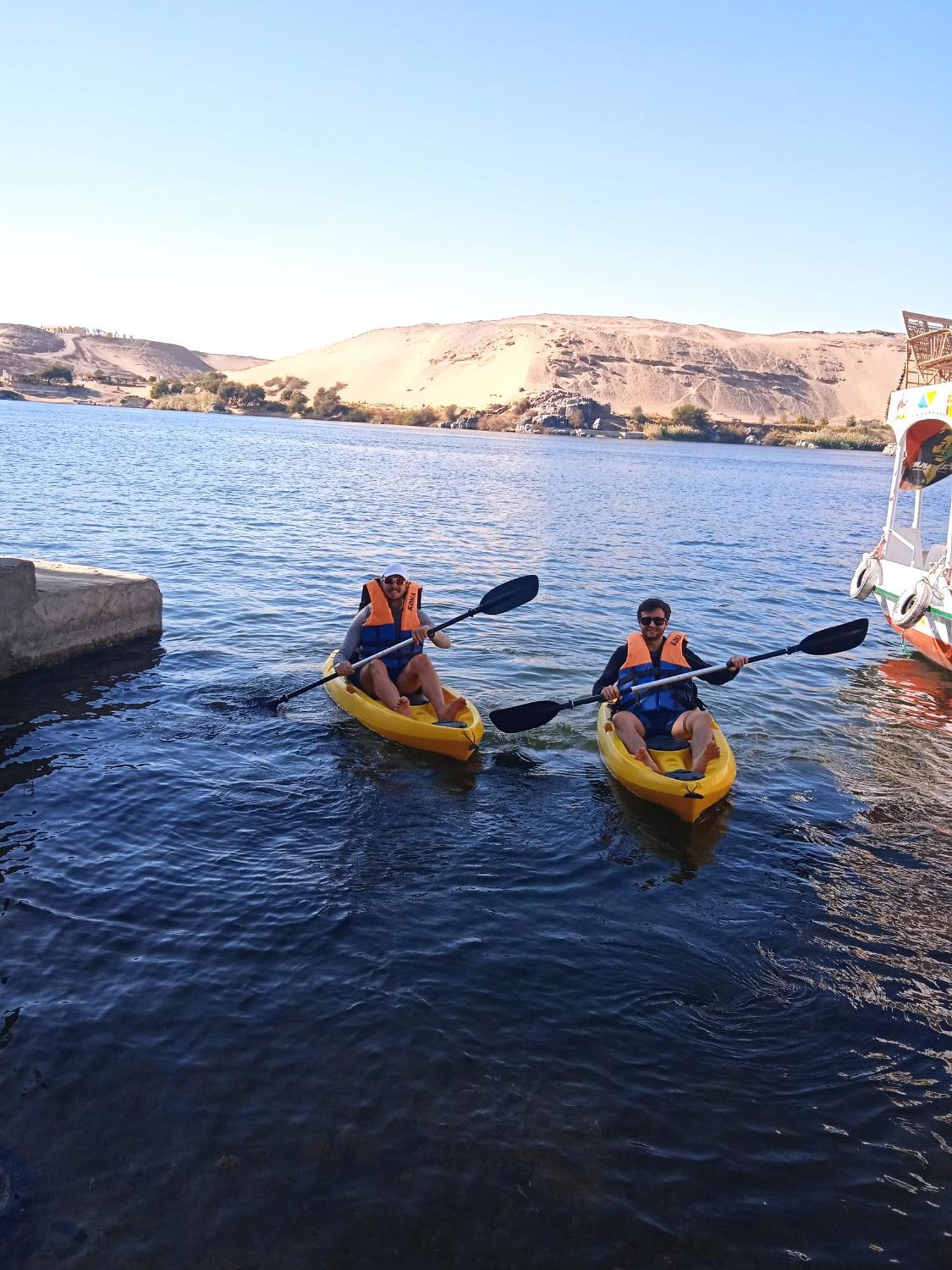 Houseboat Hotel And Nile Cruises Zainoba Assuan Exterior foto